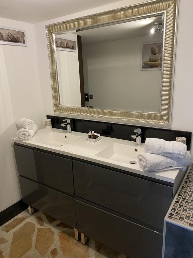 Au Gre Du Sud Bed & Breakfast